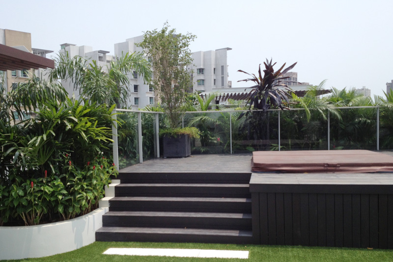 现代简约屋顶花园设计装修实景图-成都青望园林景观设计公司