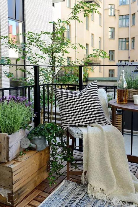 漂亮的小阳台花园图片10例（7）-成都青望园林景观设计公司