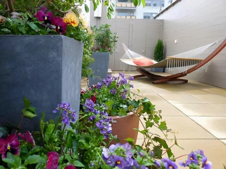 商铺房顶露台花园图片-成都青望私家花园设计