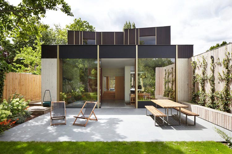 洋房30平小花园设计效果图实景图-青望私家花园设计