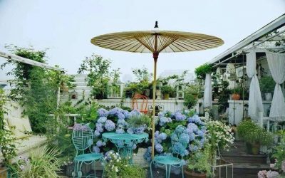 分享一个80平米屋顶花园设计实景图案例，效果非常理想梦幻