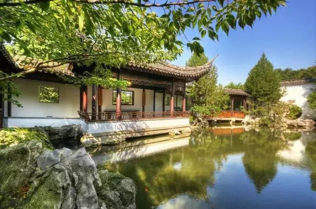 中式古典园林设计和日式庭院设计有哪些区别-成都青望园林景观设计公司